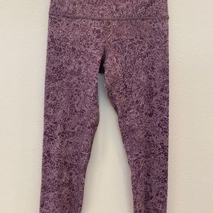 Lulu Crop Leggings